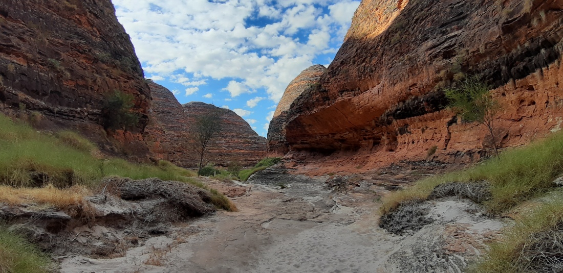 Cathedral Gorge entrance